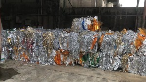 PET镀铝膜，镭射膜，涂层厚片，月需几百吨