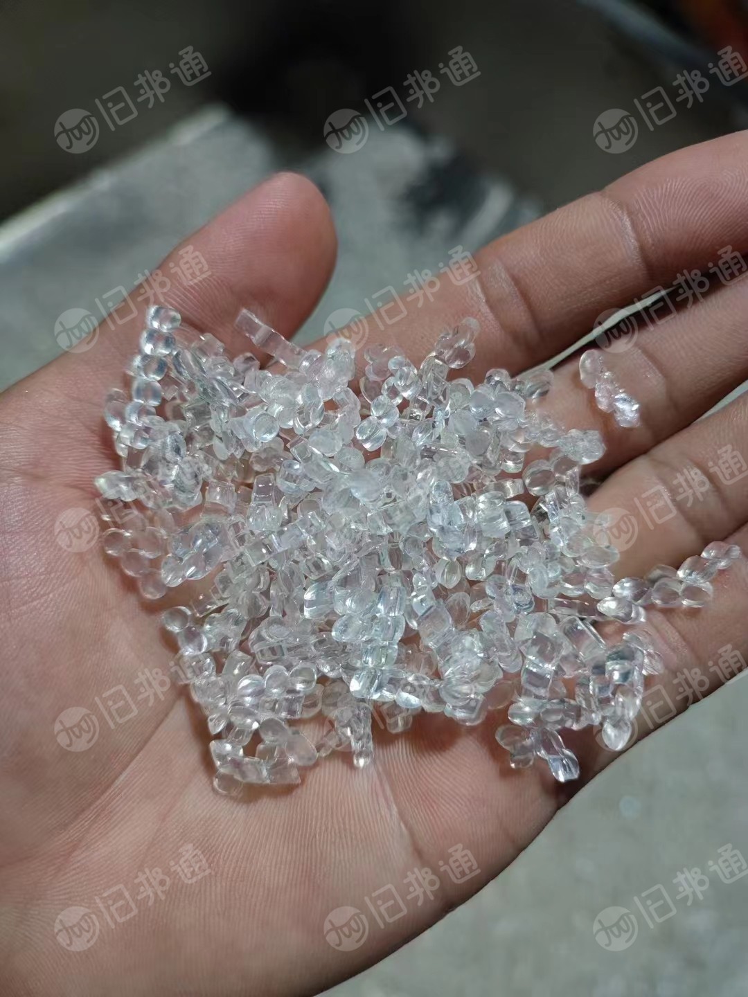 透明TPU颗粒,聚酯,聚醚都有,常年出售