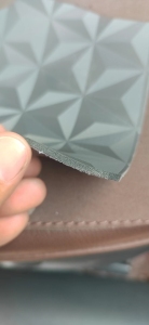 PVC马鞍革下脚料，现货100多吨出售