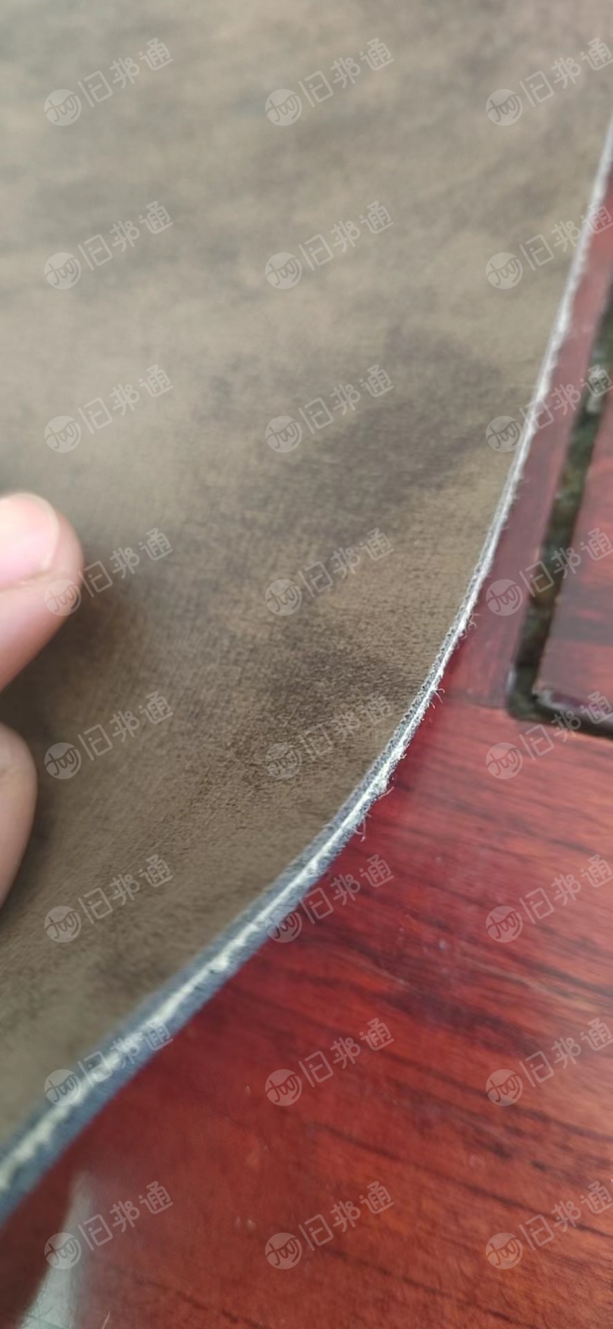 PVC马鞍革下脚料,现货100多吨出售