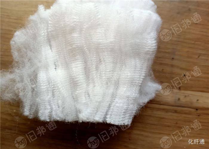 1.2d-2.5d无胶棉和纺丝棉专用化纤 0.9d羽绒棉 三维3d加硅，长期出售