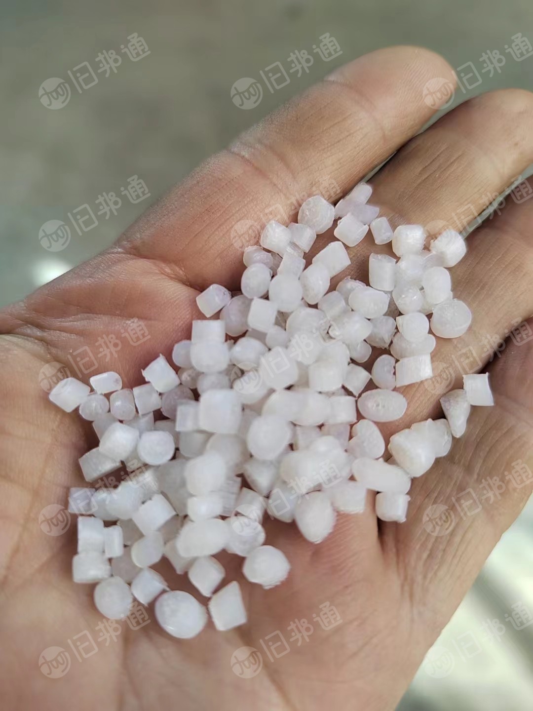 各色PE注塑高低压颗粒,长期大量出售