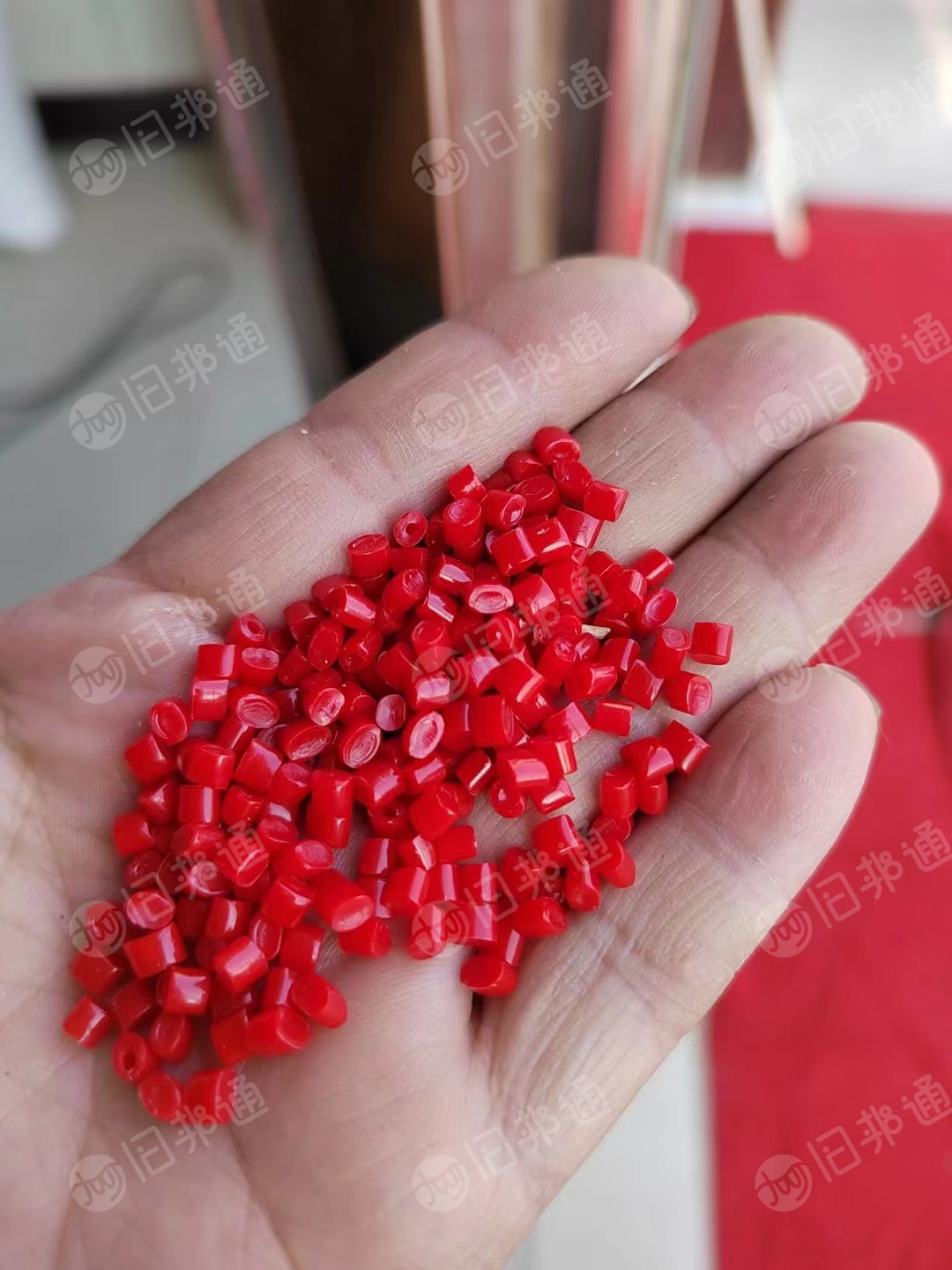 各色PE注塑高低压颗粒,长期大量出售