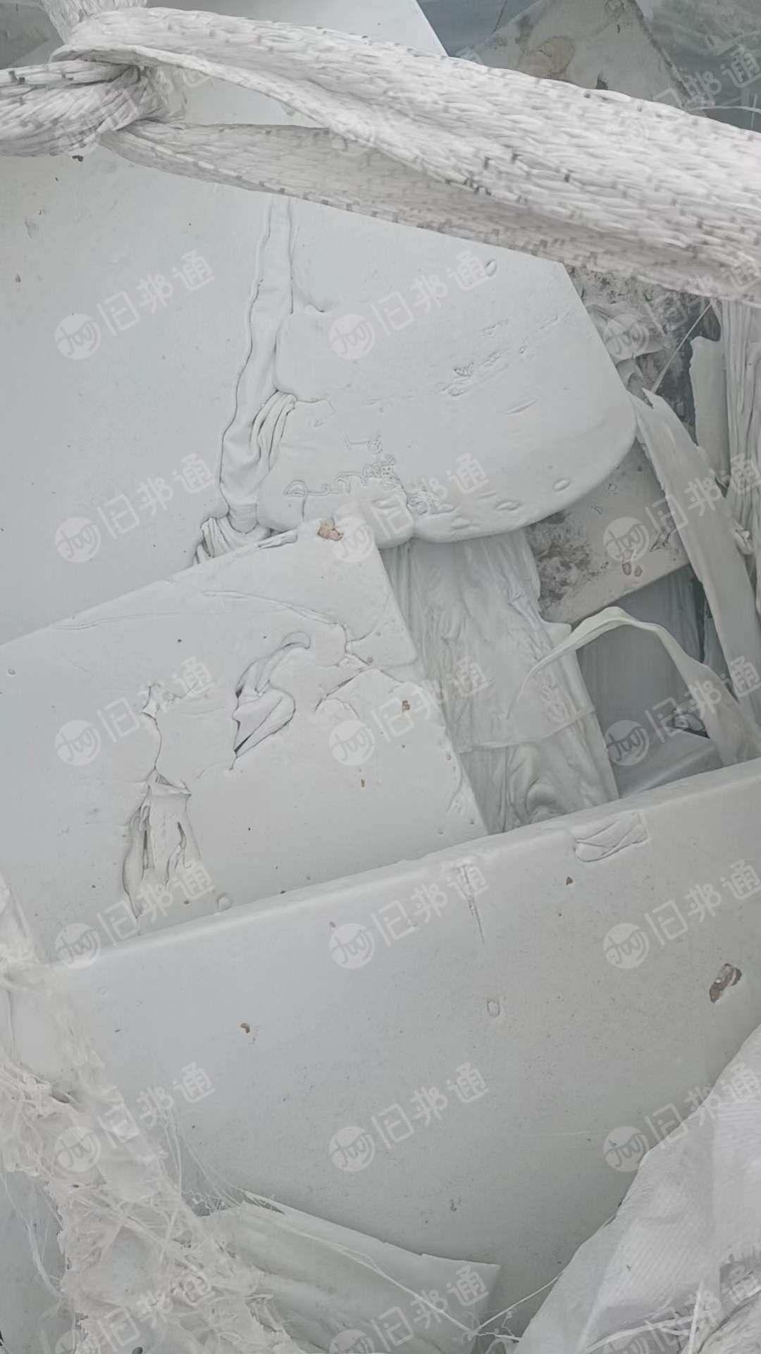 pet粉末和pet纯白浆块,大量回收