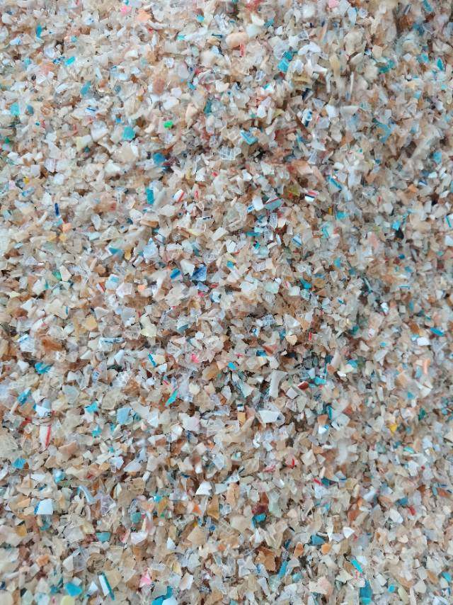 PVC水线管破碎料出售