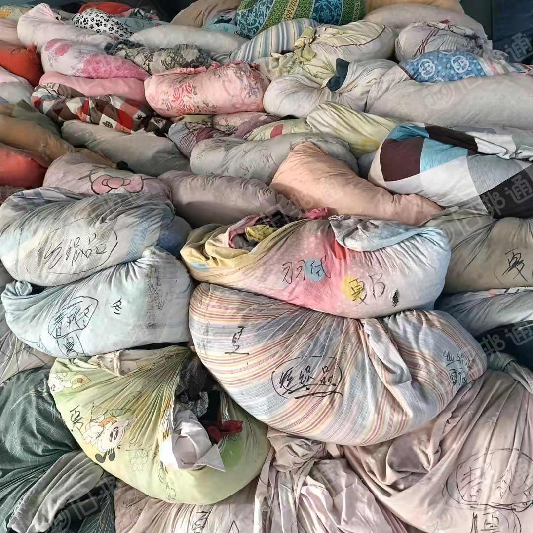 旧衣服,鞋子包包大量现金回收