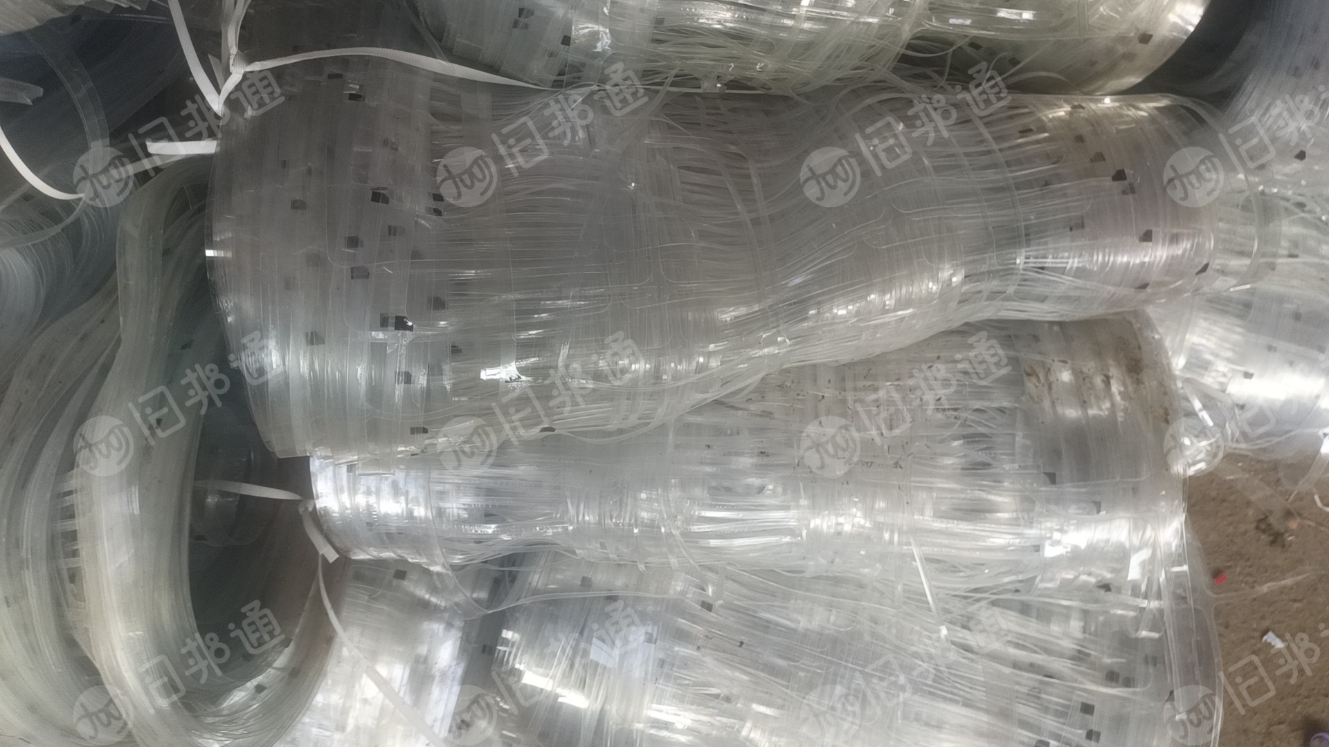 出售PET覆PE膜边料,两层可撕开