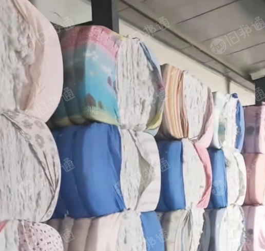 棉被开花料，开松好的丝绵，开松枕芯棉，长期供应，现货几十吨！