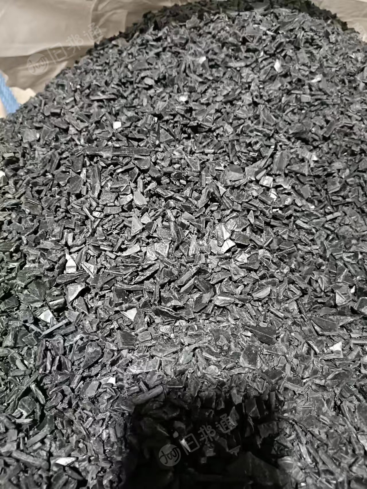 黑色托盘破碎料,大量出售