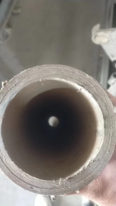 瓦楞纸下来的纸管出售，长度1.26米，内径76，厚度1公分