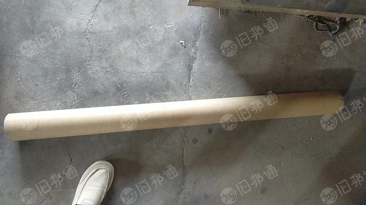 瓦楞纸下来的纸管出售,长度1.26米,内径76,厚度1公分