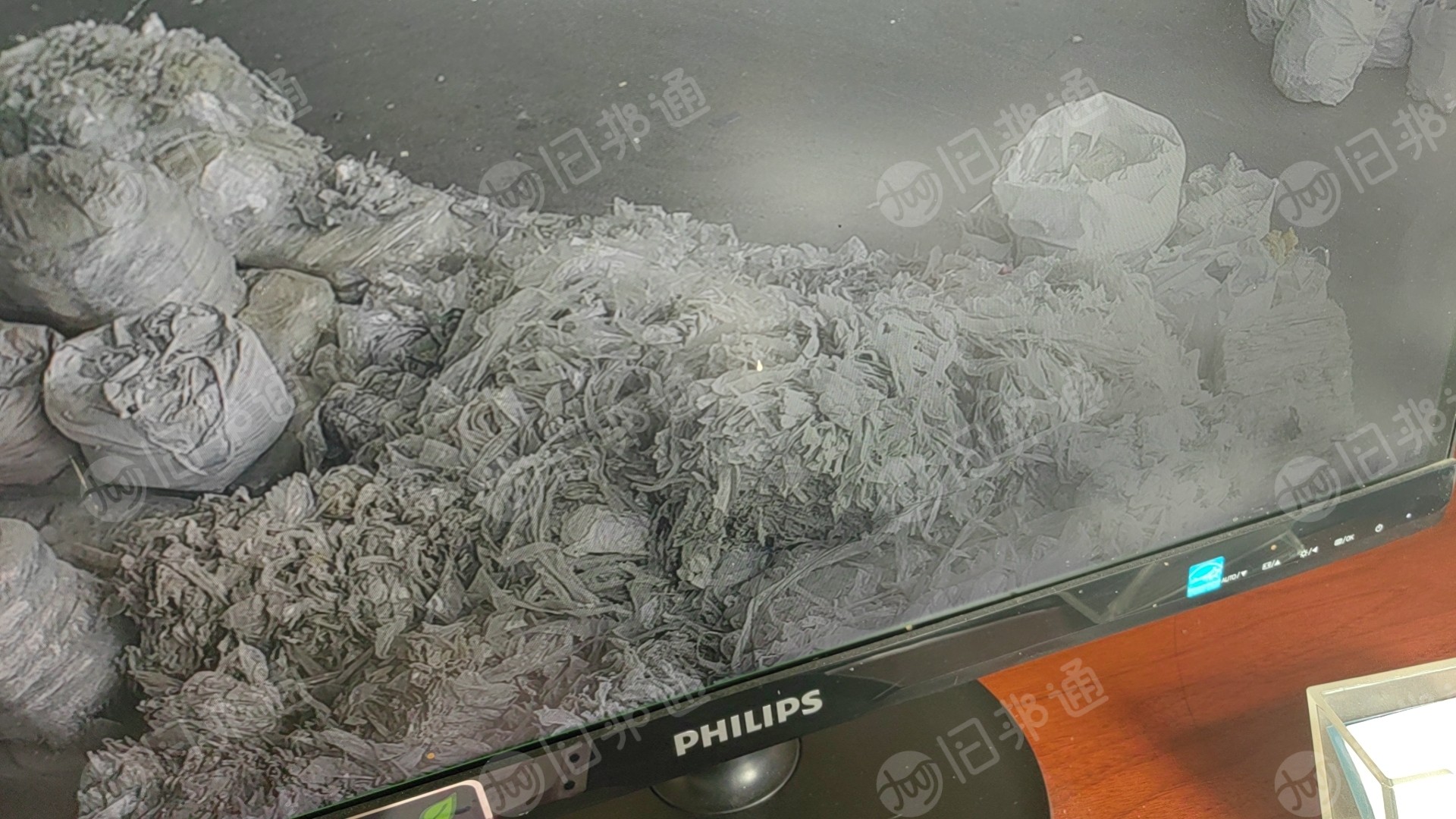 玻璃钢厂下来的PET缠绕膜,现货六七十吨出售