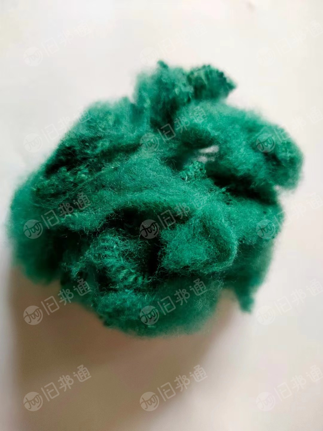 涤(氨)纶1.5D及以上纺丝用色母粒,有黑色、BGS蓝色、咖啡色等,以及特殊用环保、阻燃等。长期出售