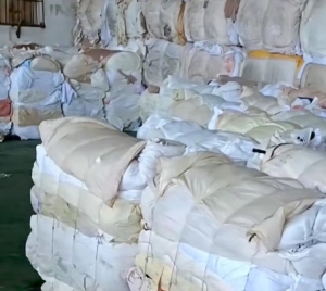 旧衣服通白和二白长期大量供应！