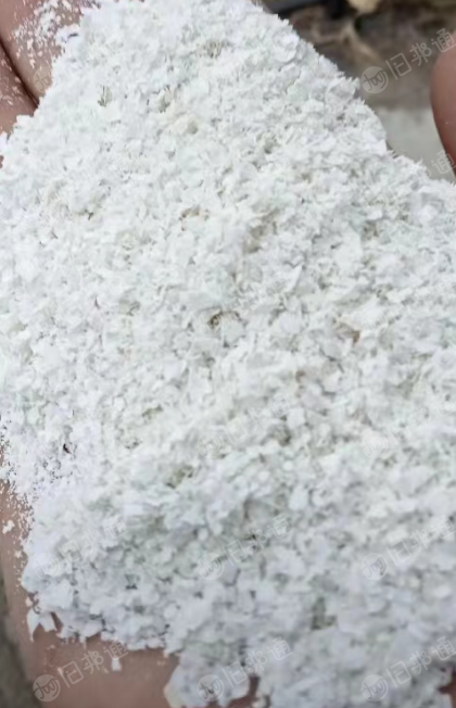 各种软质PVC破碎料,软PVC破碎料长期出售