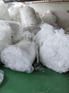 PE胶水膜，透明的，已压包好，月供几十吨