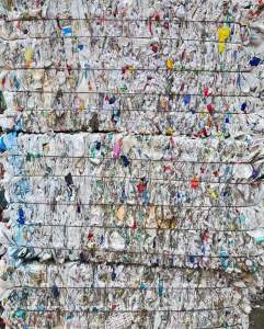 小白压块，现货35吨，长期出售