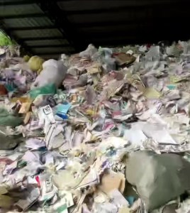 废旧书本，书页纸压块长期出售