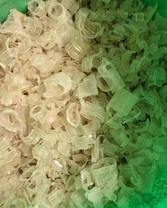 pc聚碳废料，白酒瓶上的，现货十吨，长期出售