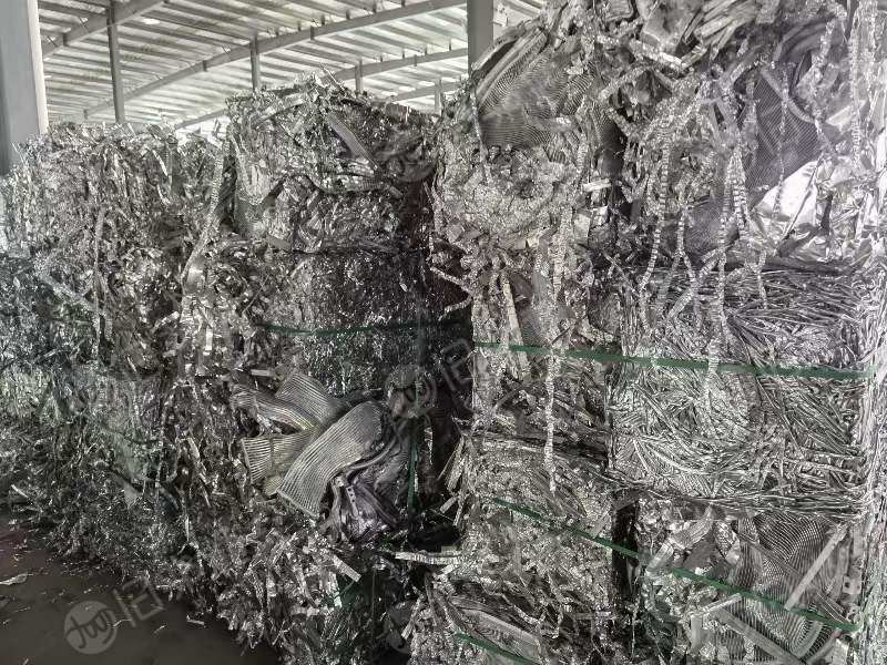 干净的新料水箱铝长期出售