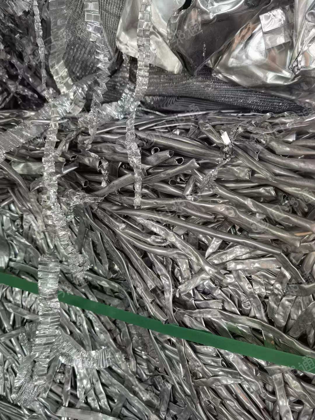 干净的新料水箱铝长期出售