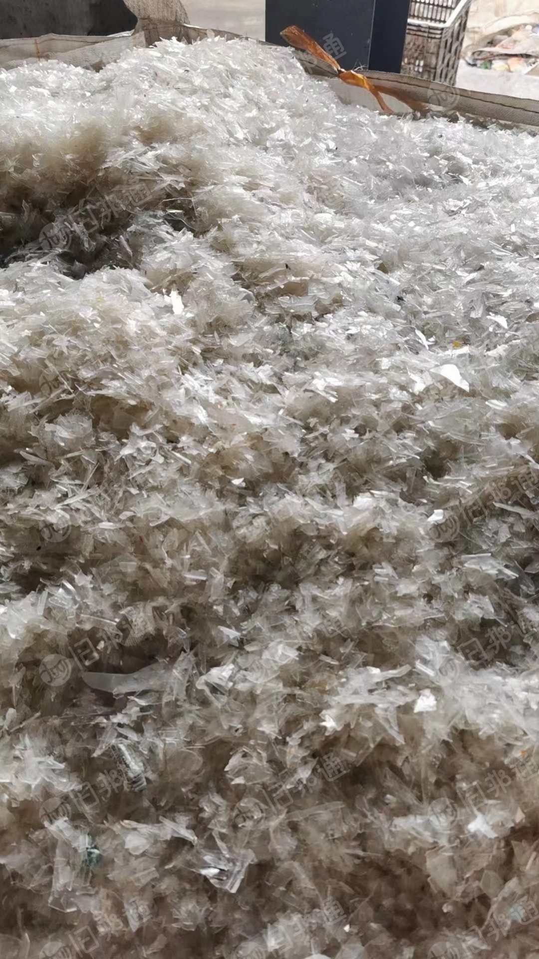 透明餐盒破碎料,现货20吨,长期出售
