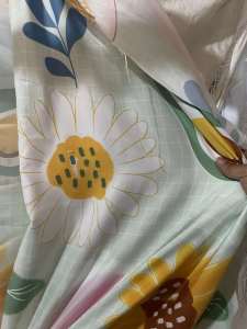 处理洛卡棉印花面料 数量15000米左右 