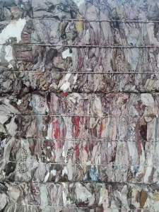 厂家大量求购深色新闻印花纸废纸、要求干净无水无杂