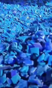 出售一手蓝色低压注塑破碎料