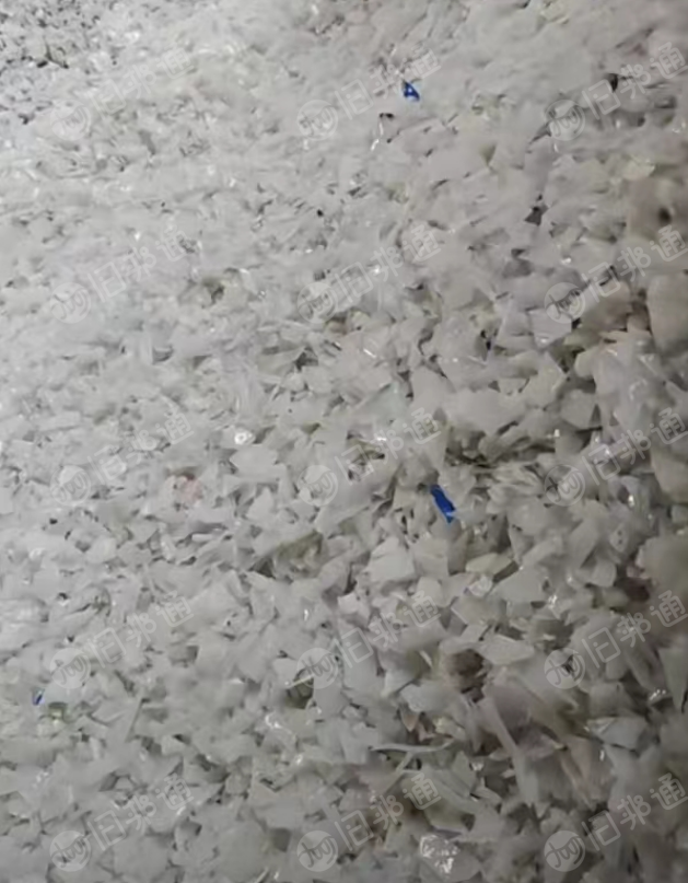 长期出售大白破碎料,尿素桶破碎料