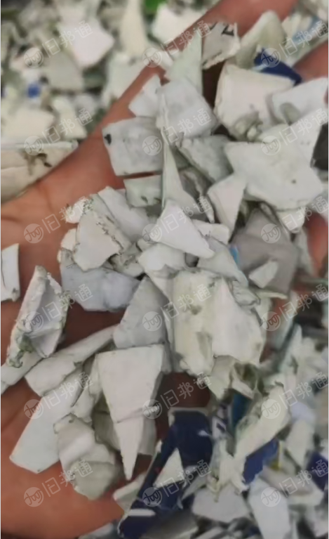 带字桶破碎料,大量出售