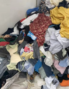 分拣场长期供应夏装，鞋子包包等