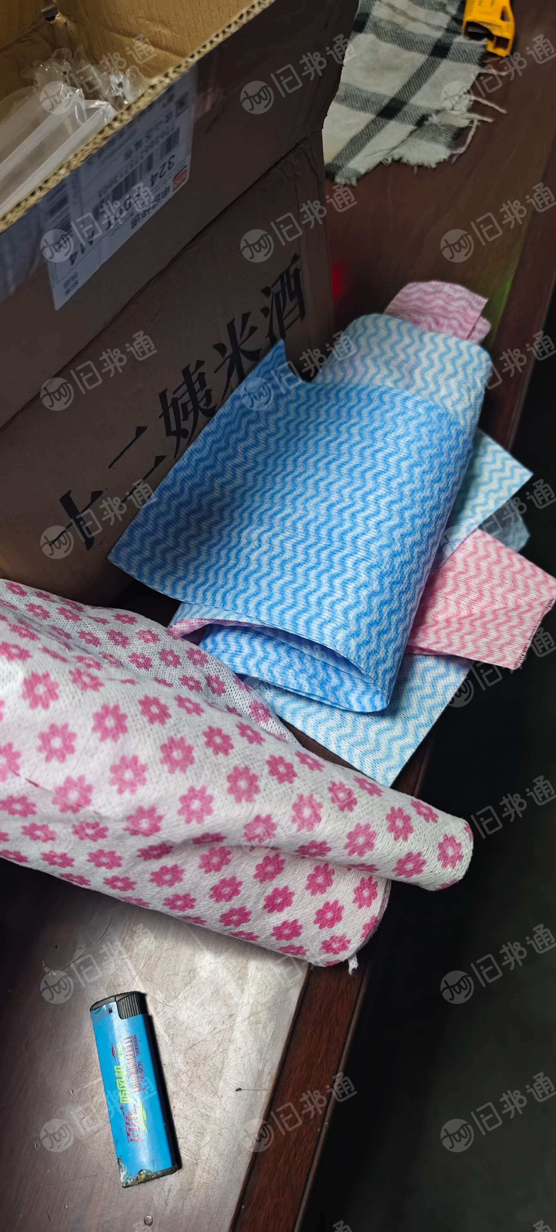 无纺布现货10吨,有涤棉,长期出售