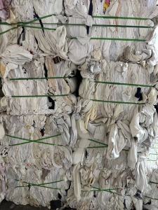 白色毛衣统货，毛衣料，月供3到4个柜，长期大量出售