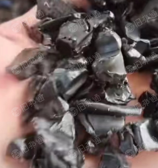 长期出售低压管破碎料,蓝线管破碎料