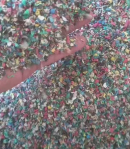 出售PVC电线皮破碎料