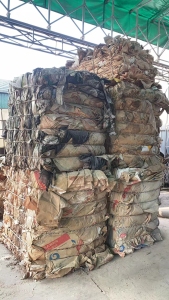 出售纸塑袋废料