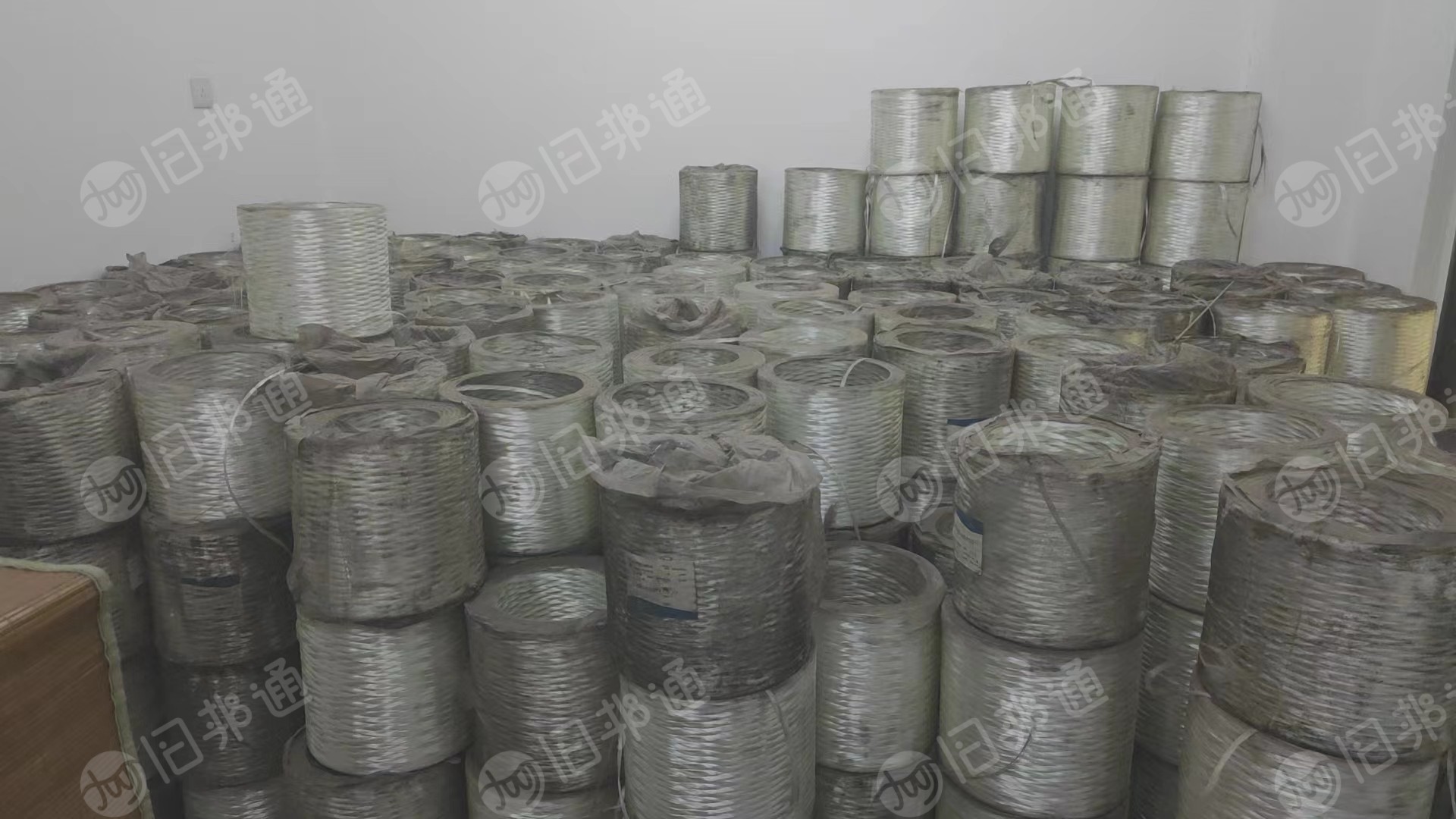 实验室剩下的库存碳纤维布,玻纤丝,出售
