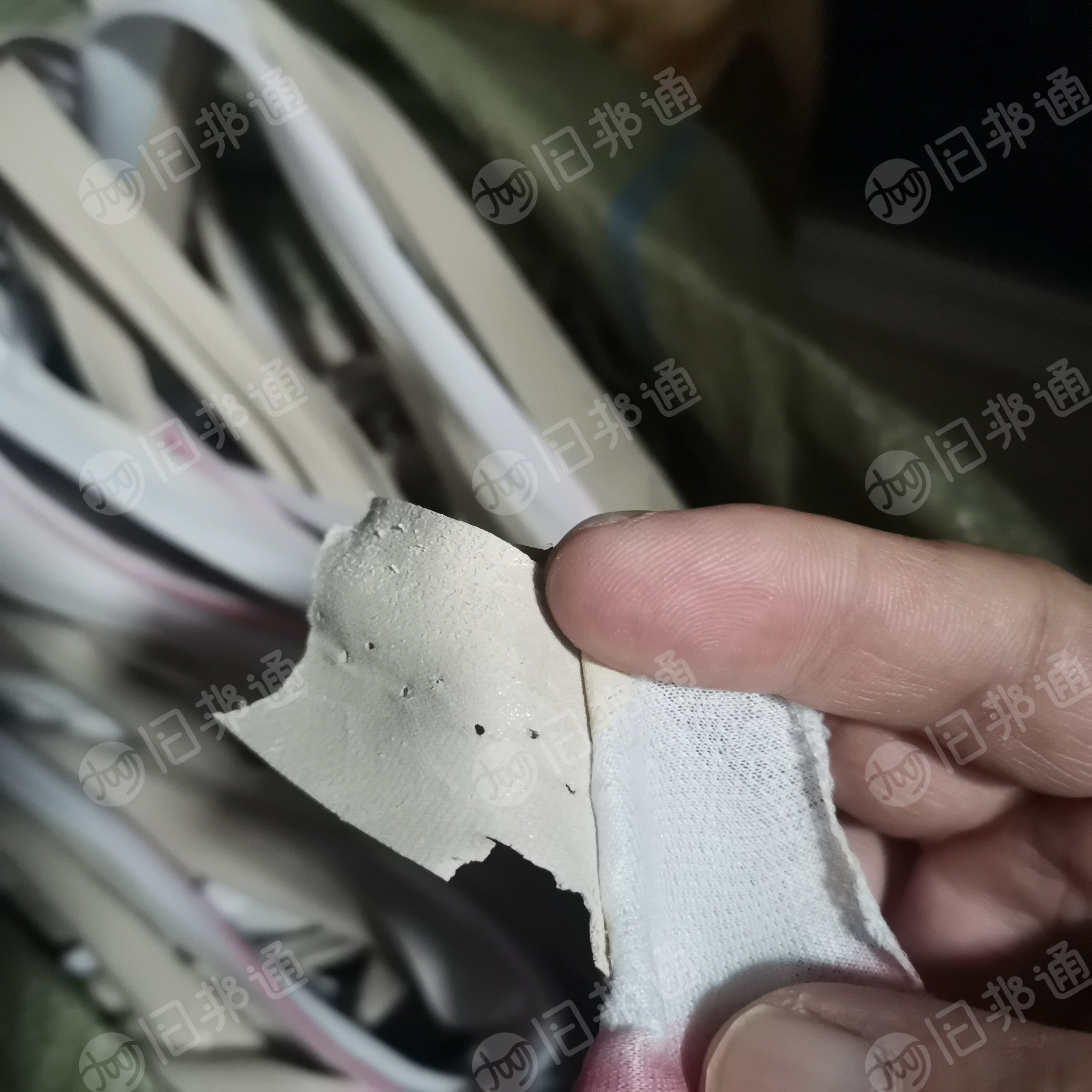 pvc家私革边料,原厂货大量出售