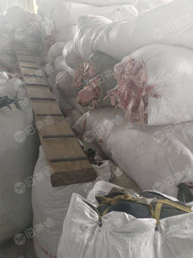 大量回收双面呢零头大块布、碎布边角料,真丝面料