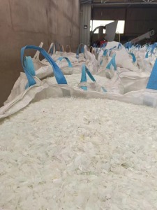 吹塑低压破碎料，酱油壶破碎料，尿素桶破碎料，娃哈哈破碎料，大白破碎料，二白破碎料，长期出售