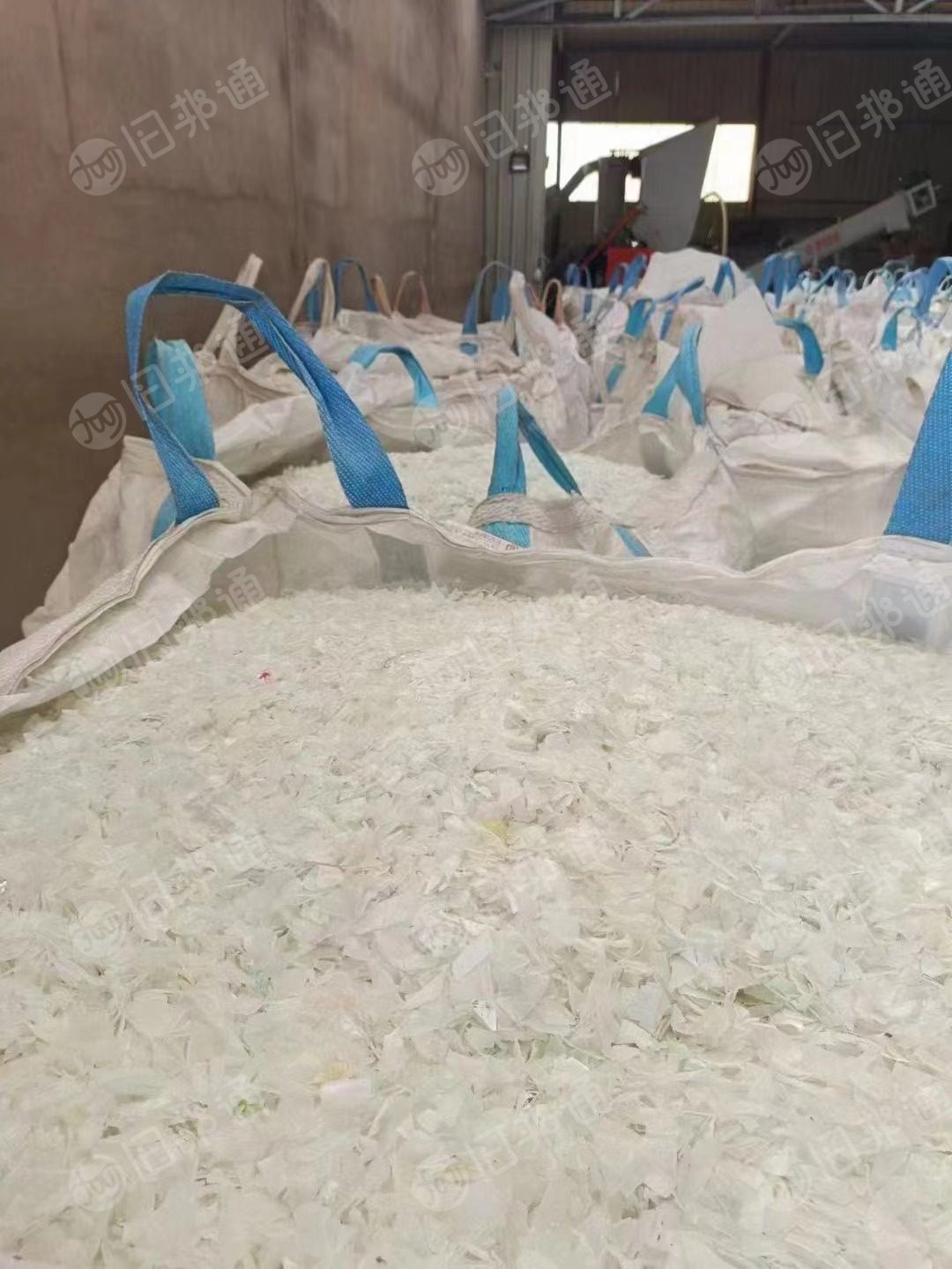 吹塑低压破碎料,酱油壶破碎料,尿素桶破碎料,娃哈哈破碎料,大白破碎料,二白破碎料,长期出售