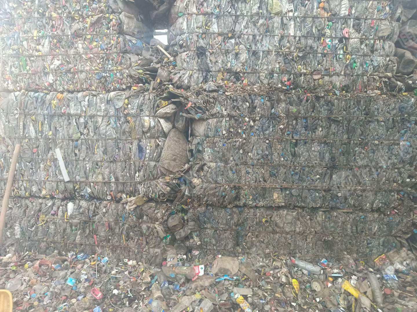 油壶砖蓝砖,现货26-27吨,长期出售