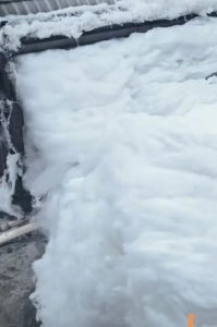 白色毛衣片开松棉，毛衣开花棉，涤纶开松棉，梳理棉，大量出售