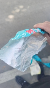 果袋纸出售，带一层塑料薄膜