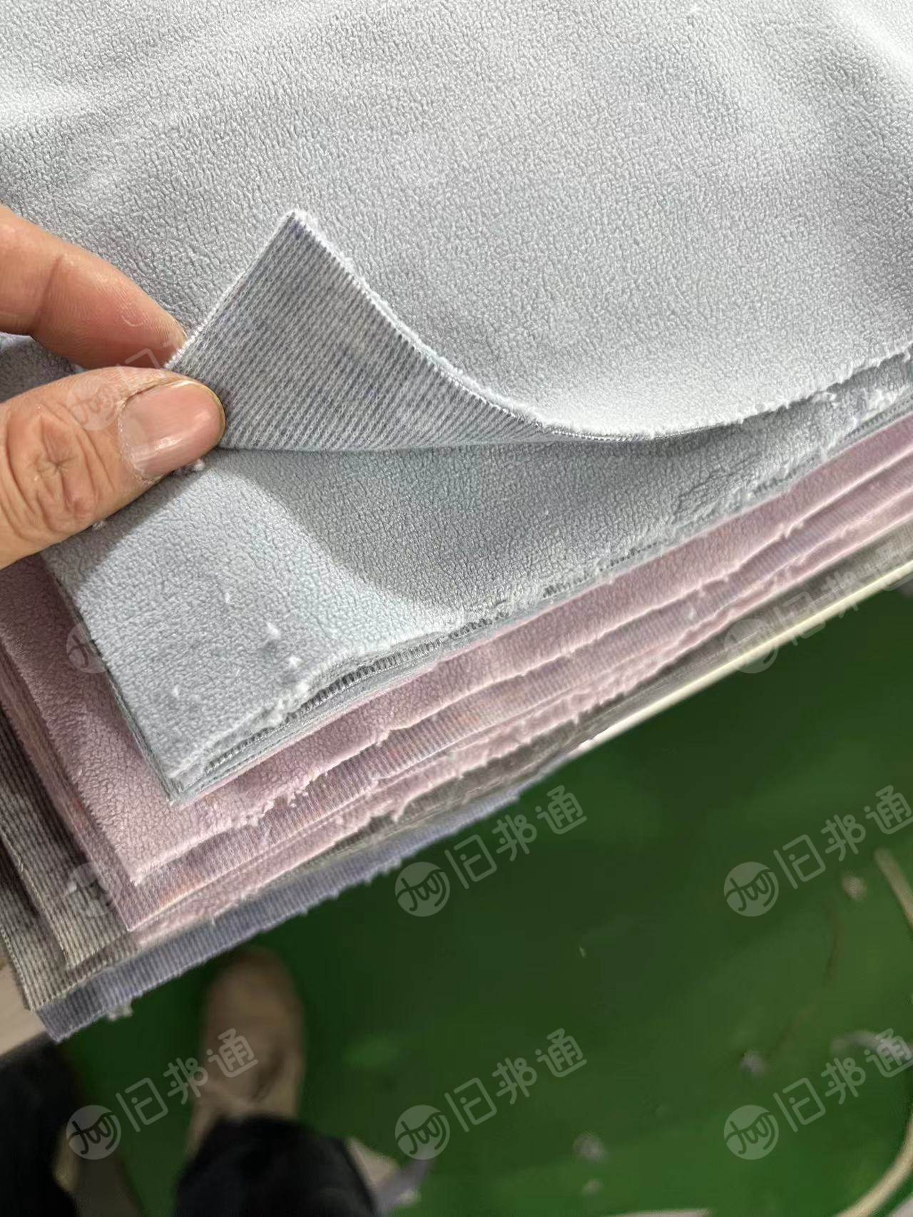 裁床下来的涤棉三色布,涤棉开花料,现货够车,大量出售