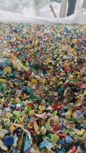 花乙破碎料，过清洗风选，现货一挂出售