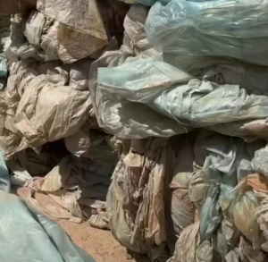 出售大棚膜毛料，二膜毛料每月200吨