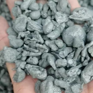 长期出售抛光火烧铝，月供500吨