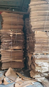 出售平张低温牛皮纸，木浆材质